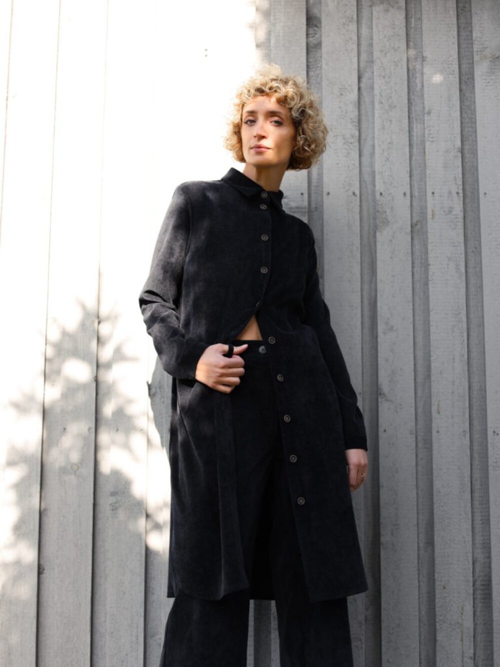 Offon clothing black corduroy shirt dress size M - oversized - Picture 3 of 8